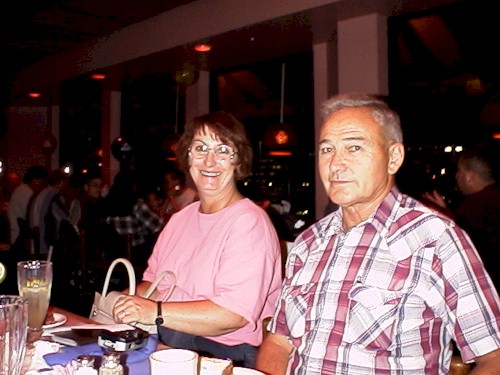 fajparents.jpg (59341 bytes)