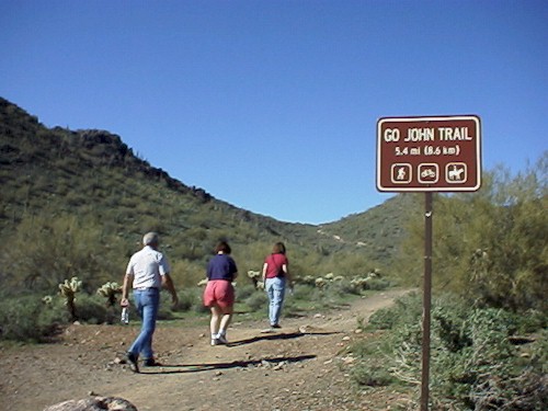 gojohn1.jpg (56147 bytes)