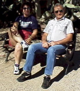 parents.jpg (40616 bytes)