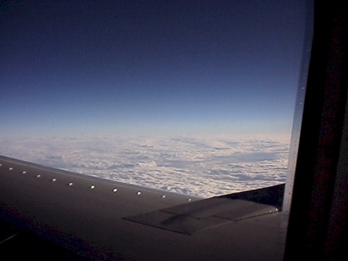 plane2.jpg (32374 bytes)