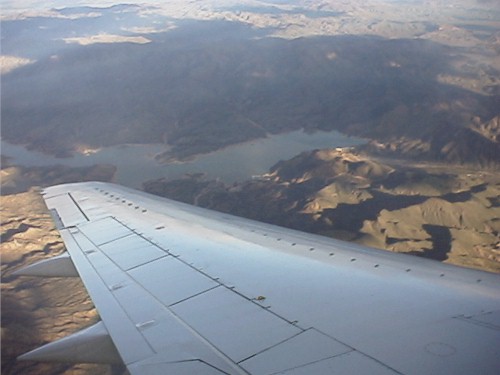 plane3.jpg (39389 bytes)