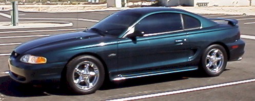 stang2.jpg (38506 bytes)